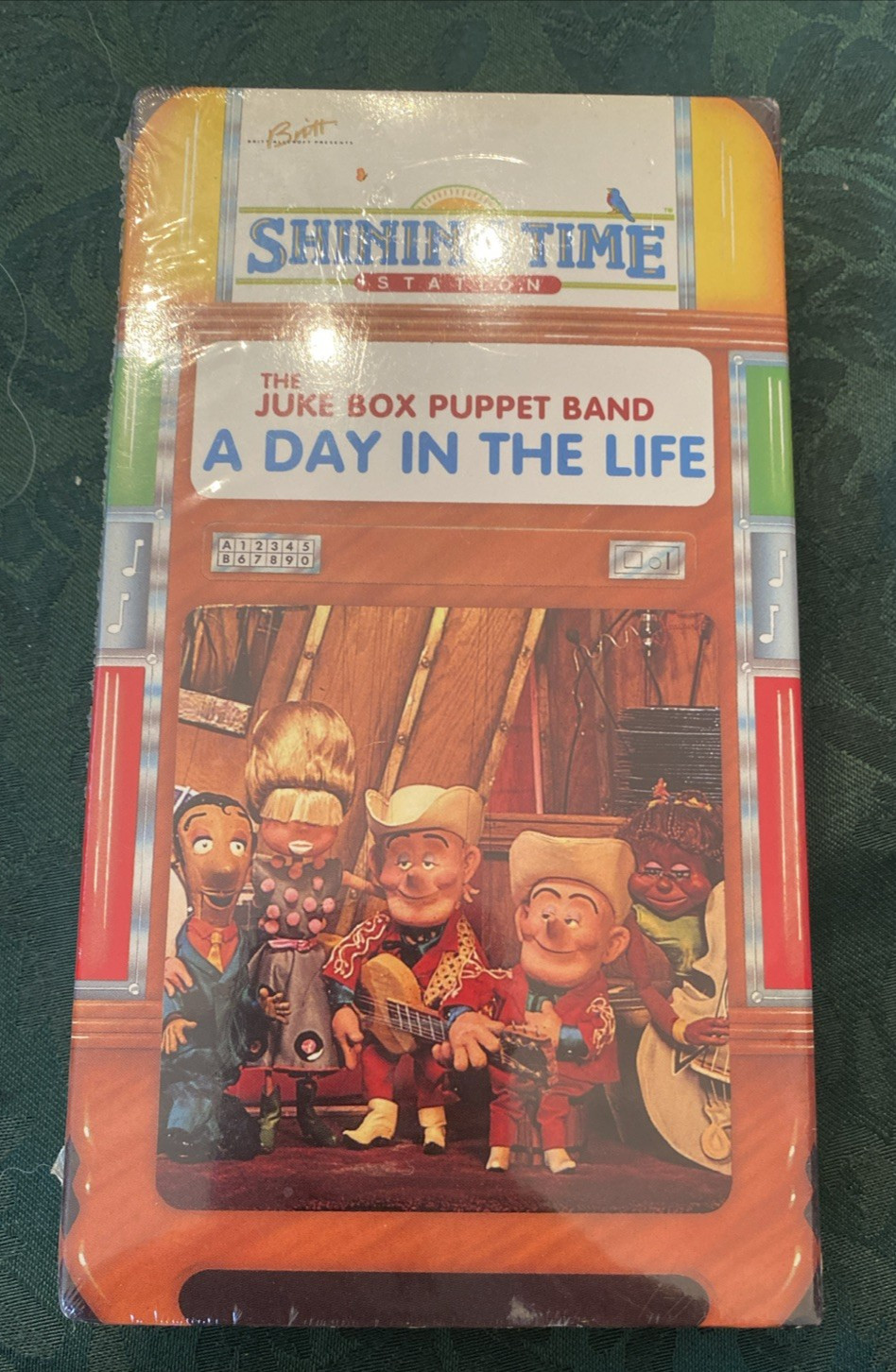 NEW SEALED SHINING TIME STATION JUKE BOX PUPPET BAND VHS VOL 1 BRITT ALLCROFT