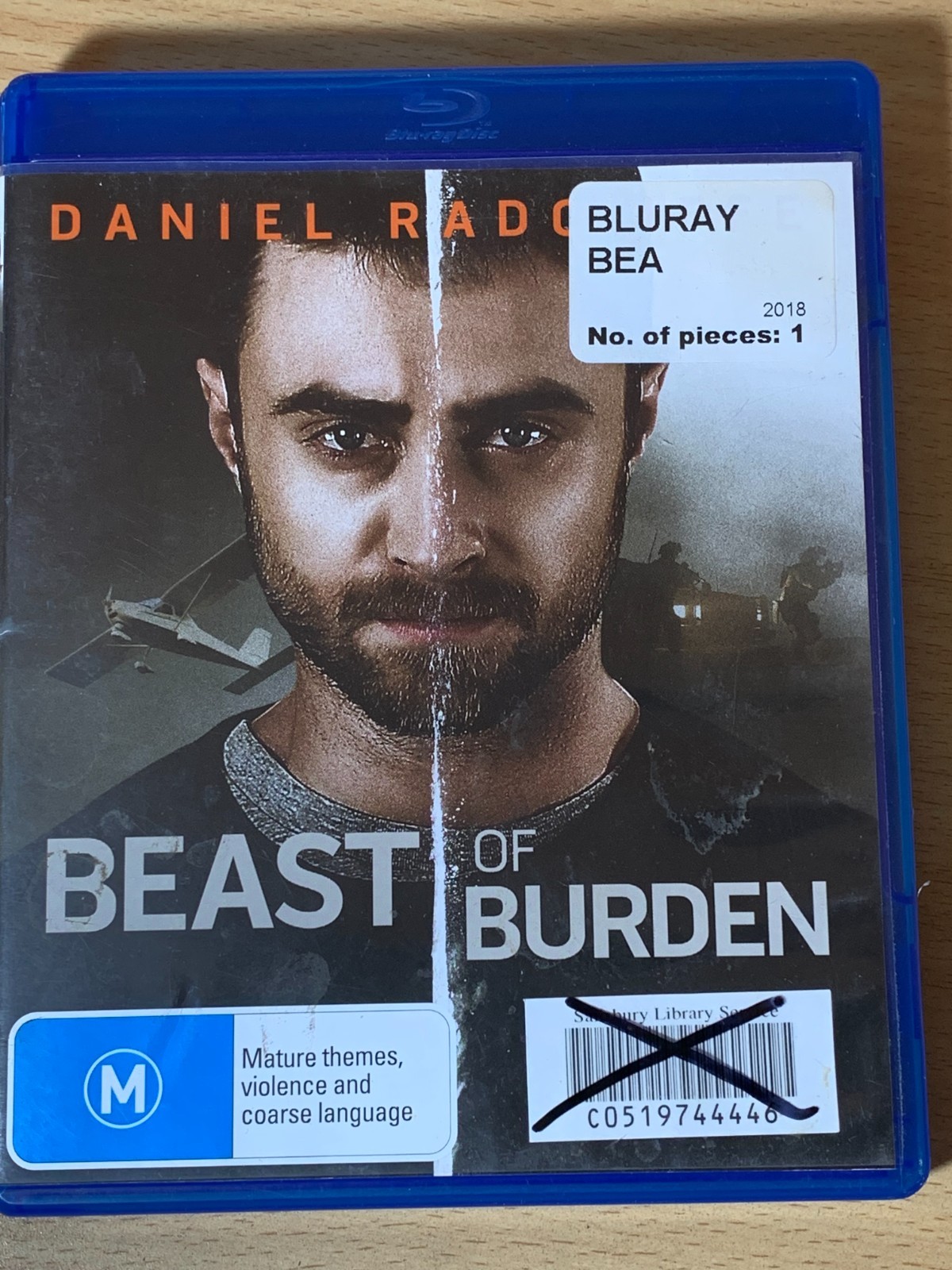 Beast of Burden Daniel Radcliffe (Blu-ray, 2018) Region B Ex-Library Skips