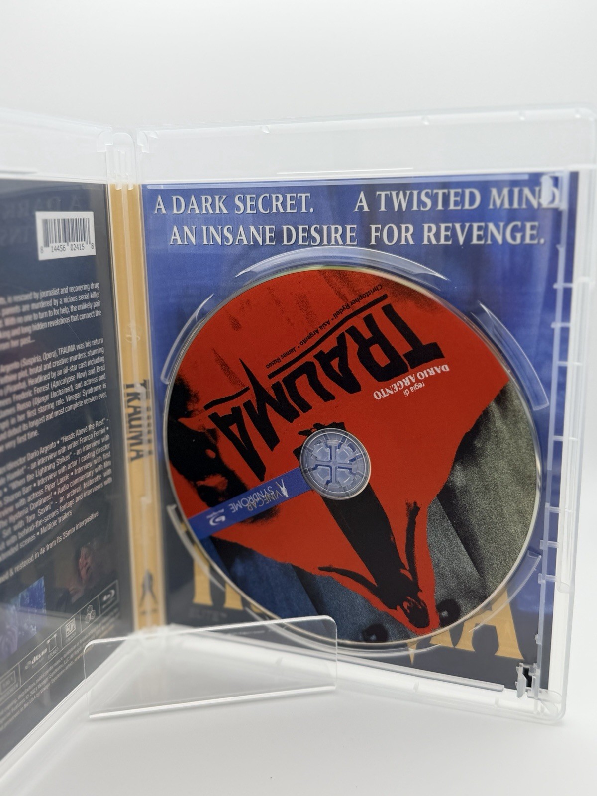 TRAUMA (1993) Blu-ray with slipcover Vinegar Syndrome – Dario Argento