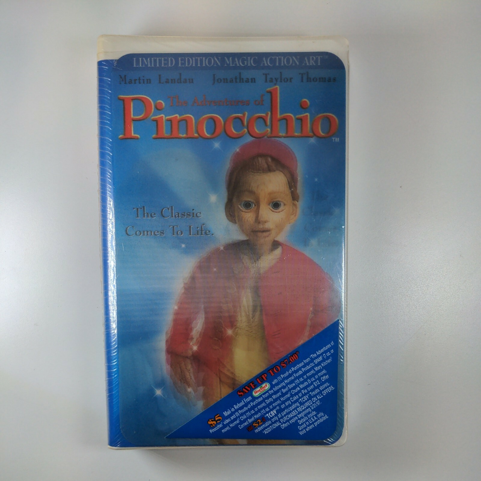 The Adventures of Pinocchio (VHS, 1996, Clamshell)