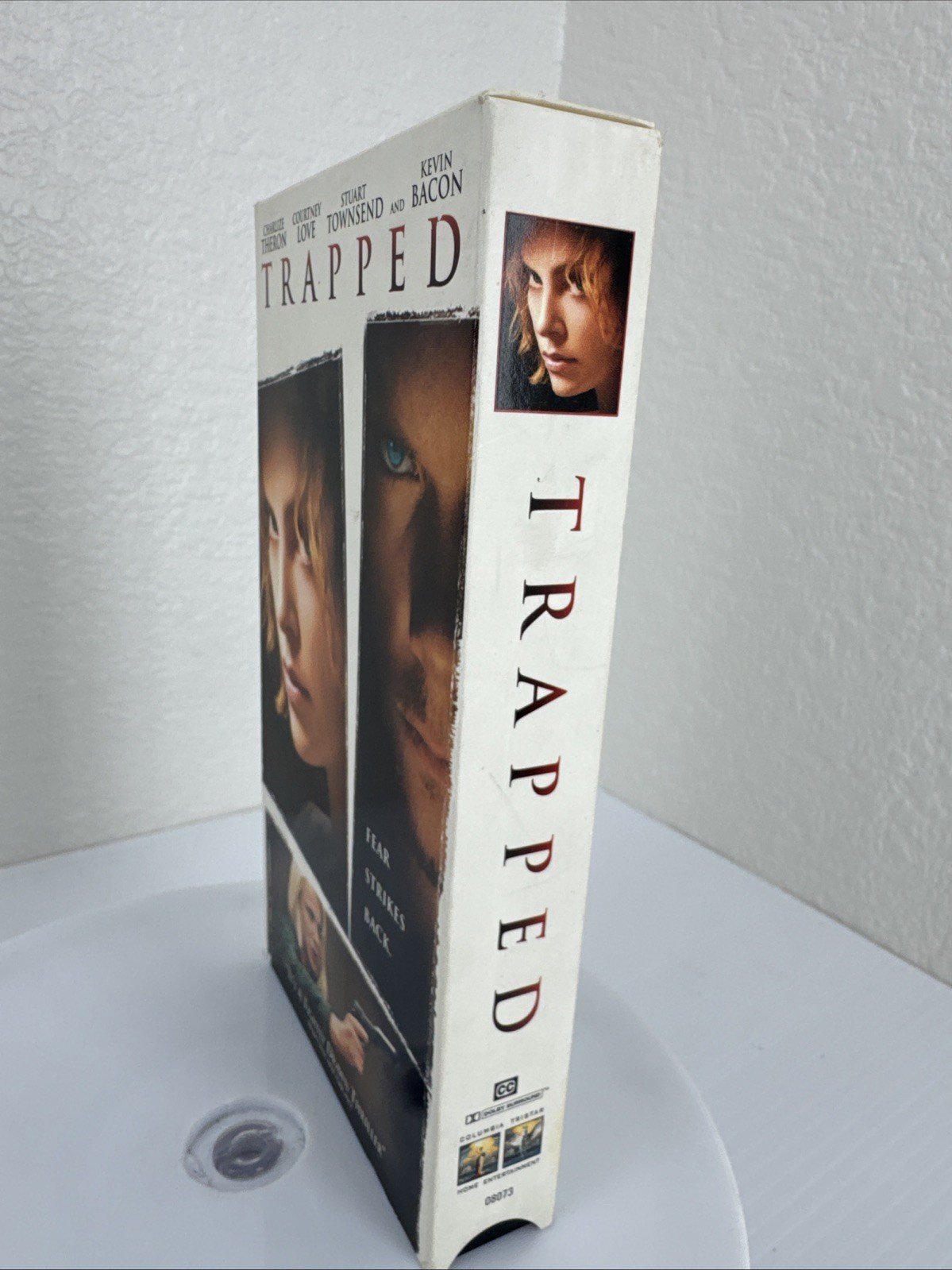 Trapped (2002) (VHS, 2002)