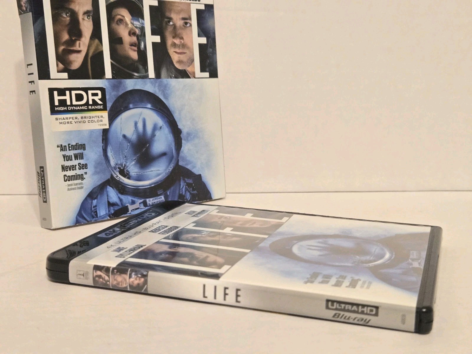 Life 4K UHD Blu-Ray 2017 Ryan Reynolds Jake Gyllenhaal Rebecca Ferguson Sony OOP