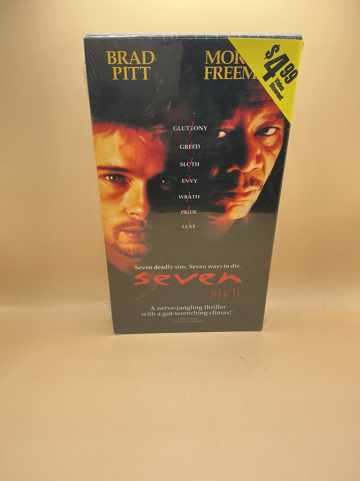 New Line Cinema Seven VHS 1995 R Brad Pitt Morgan Freeman NTSC Former Rental