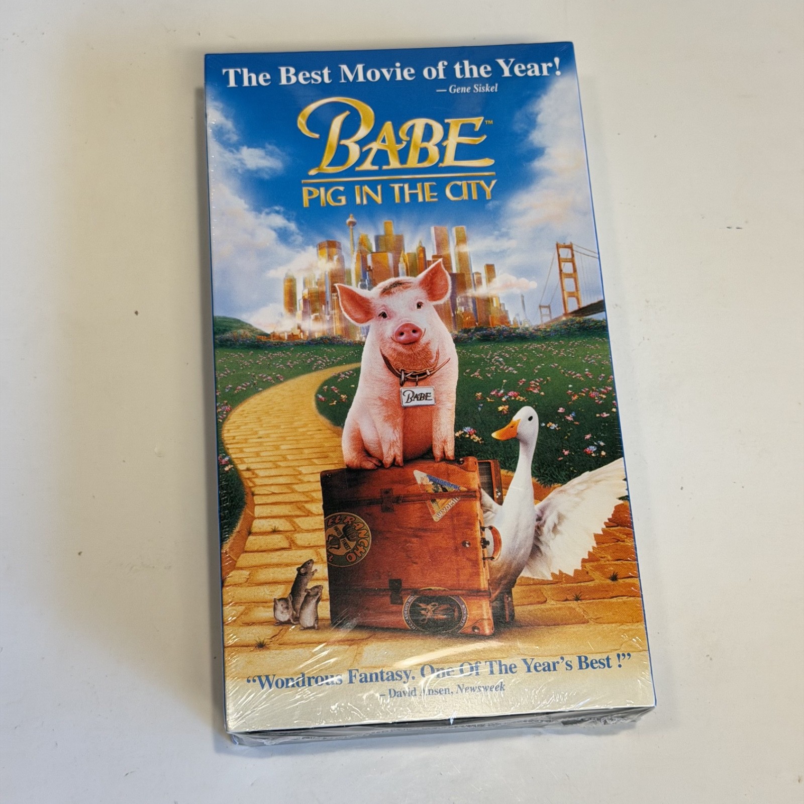 Babe Pig in the City VHS Sealed 1999 Universal Watermark Slipcase First Release
