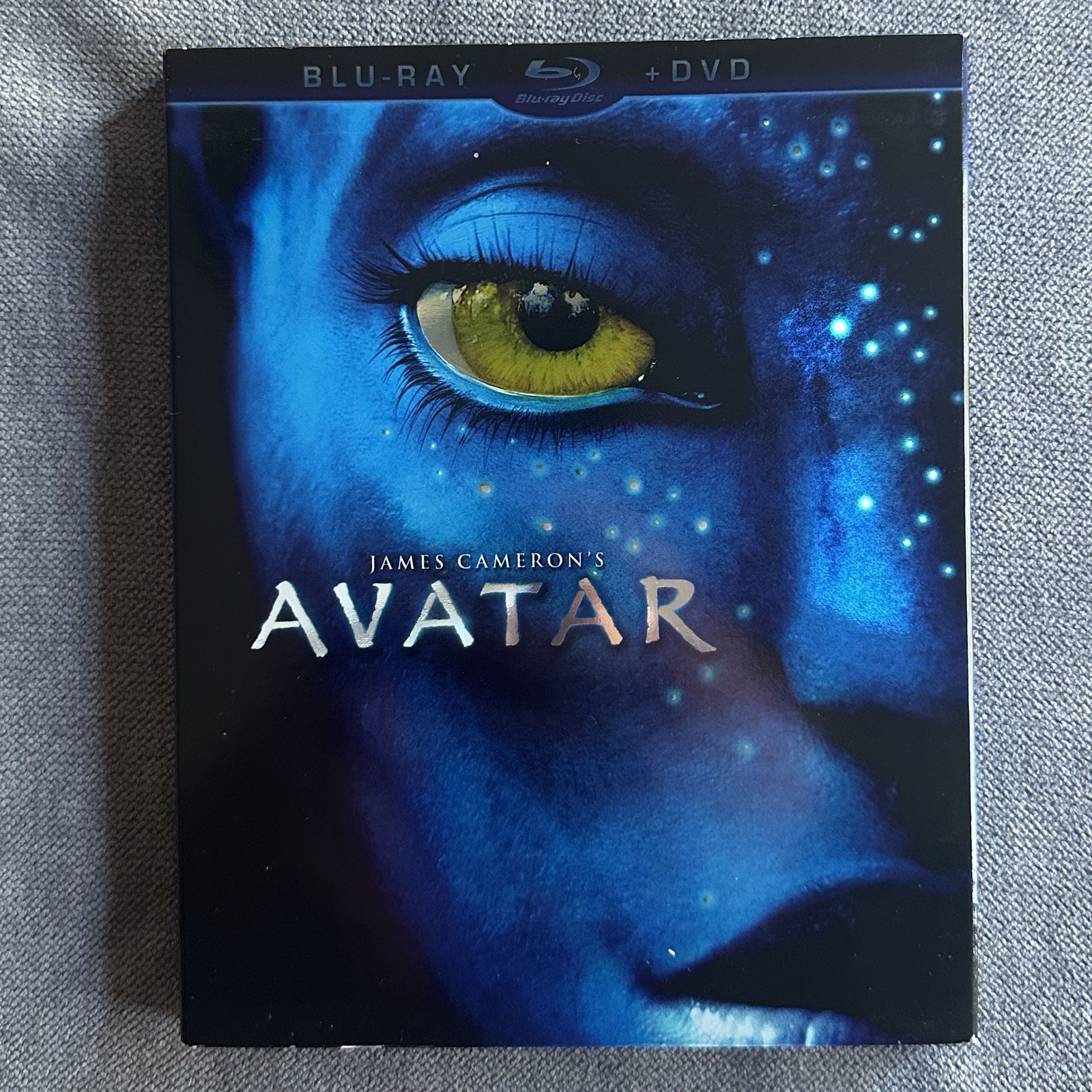 Avatar (Blu-ray + DVD, 2009) Original first pressing in a slipcover