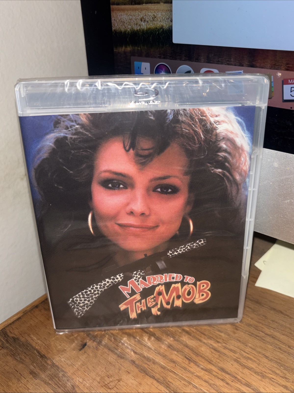 Married To The Mob (Blu-ray, 1988) Fun City BRAND NEW! Michelle Pfeiffer OOP
