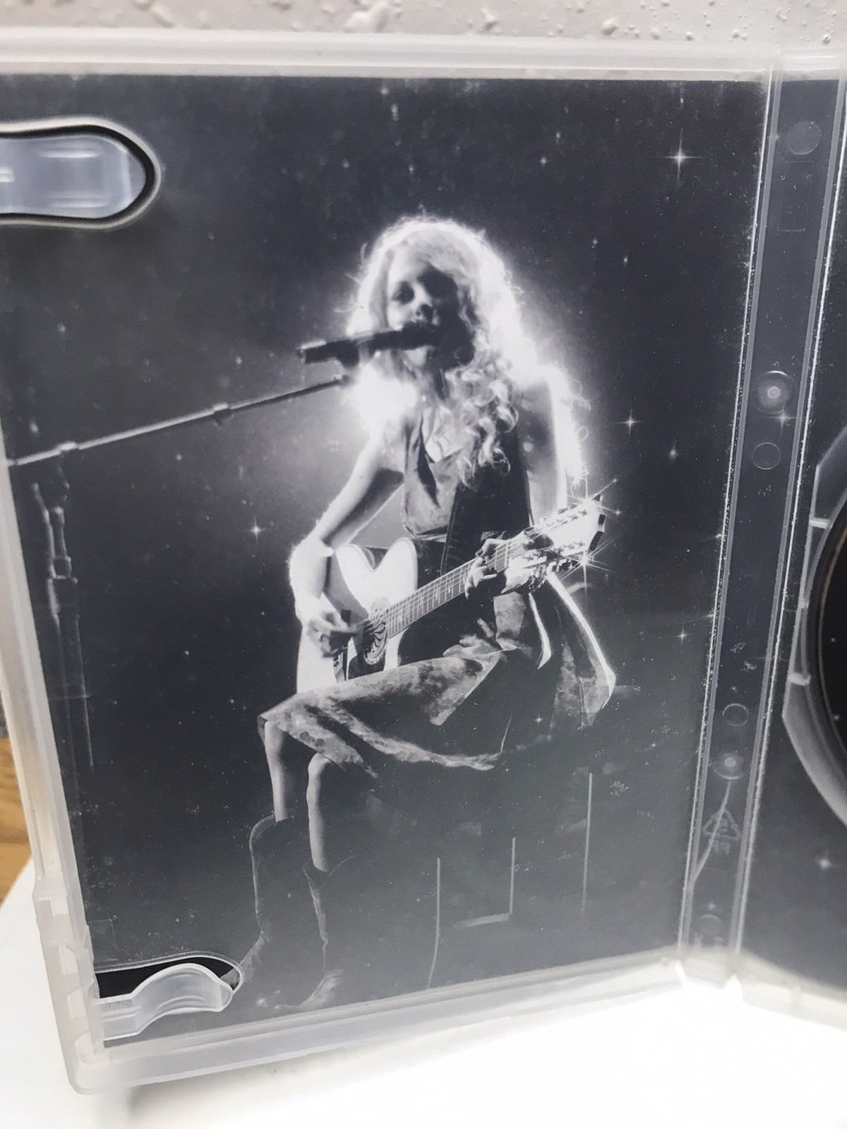 Taylor Swift Journey To Fearless DVD Live Concert 2011 Movie