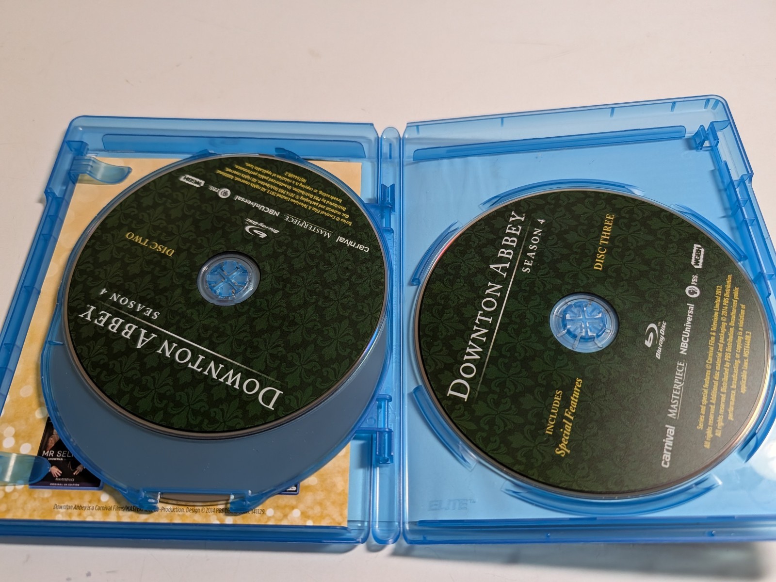 Downton Abbey: Season 3 & 4 Blu-ray Disc 2014 3-Disc Set Hugh Bonneville TV Show