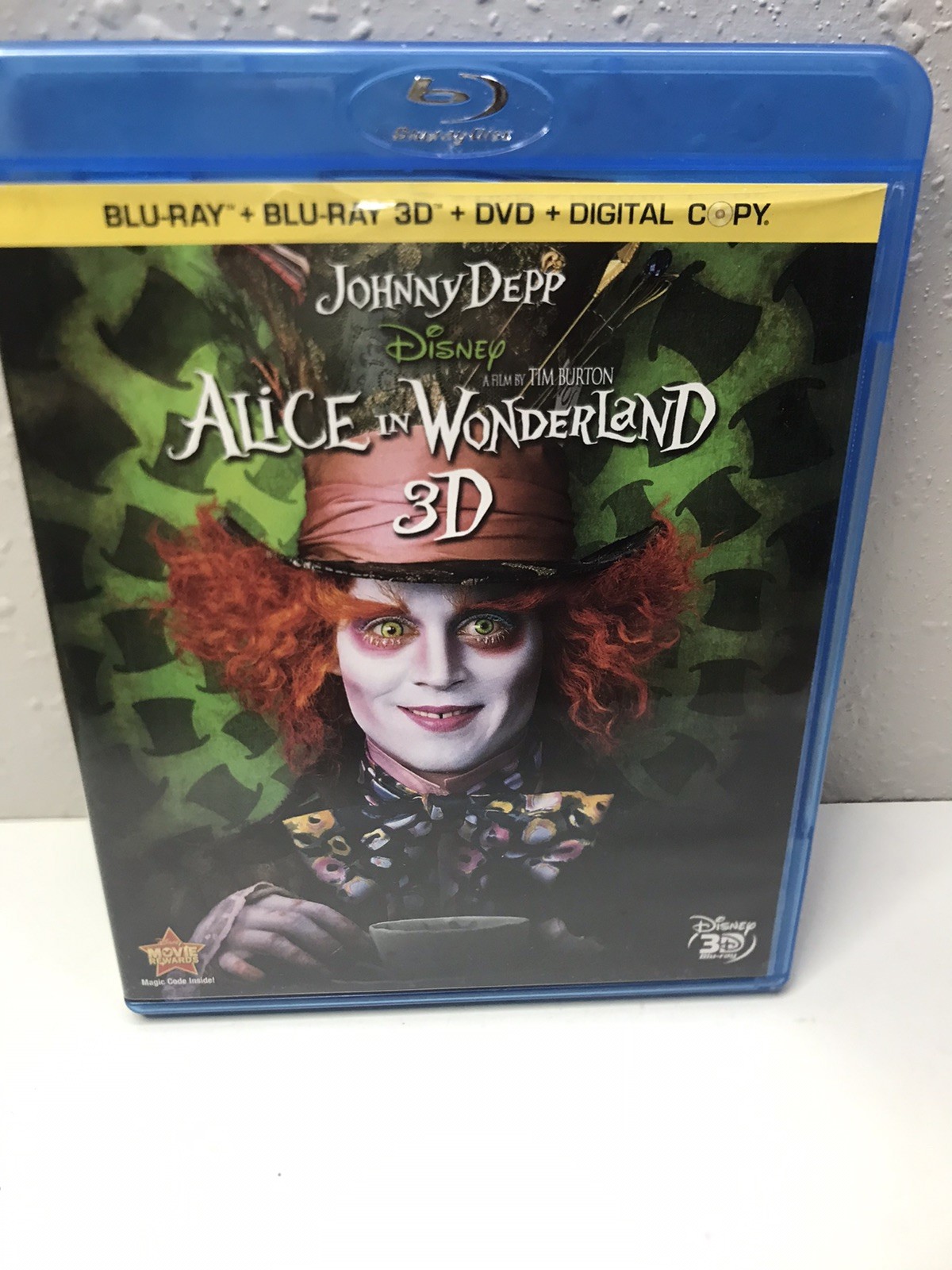 Alice in Wonderland (Blu-ray 3D, 2010) 4 Disc Set w/ Slipcover/free shipping