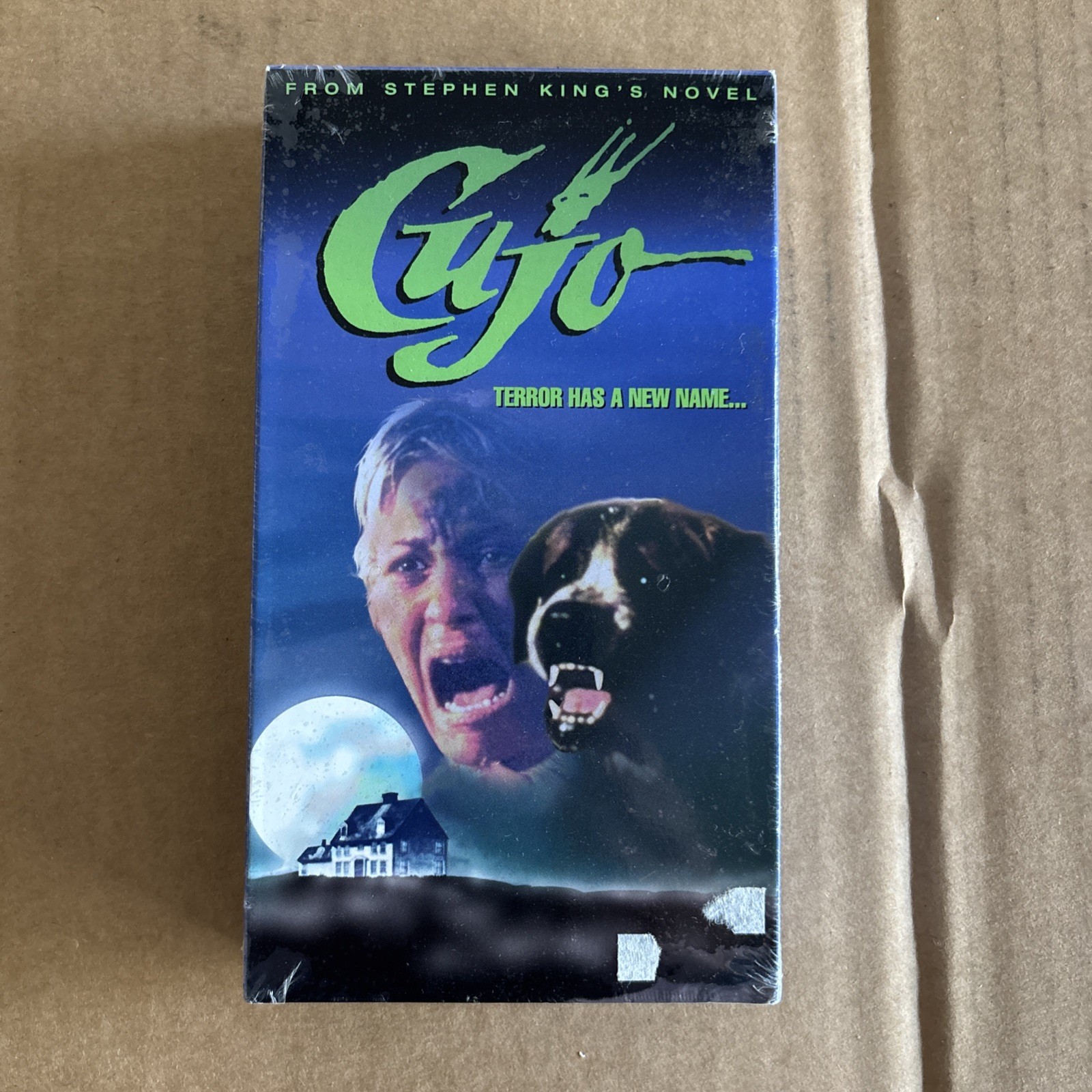 Cujo (VHS, 1983) Stephen King Vintage 1994 Worldvision Home Video