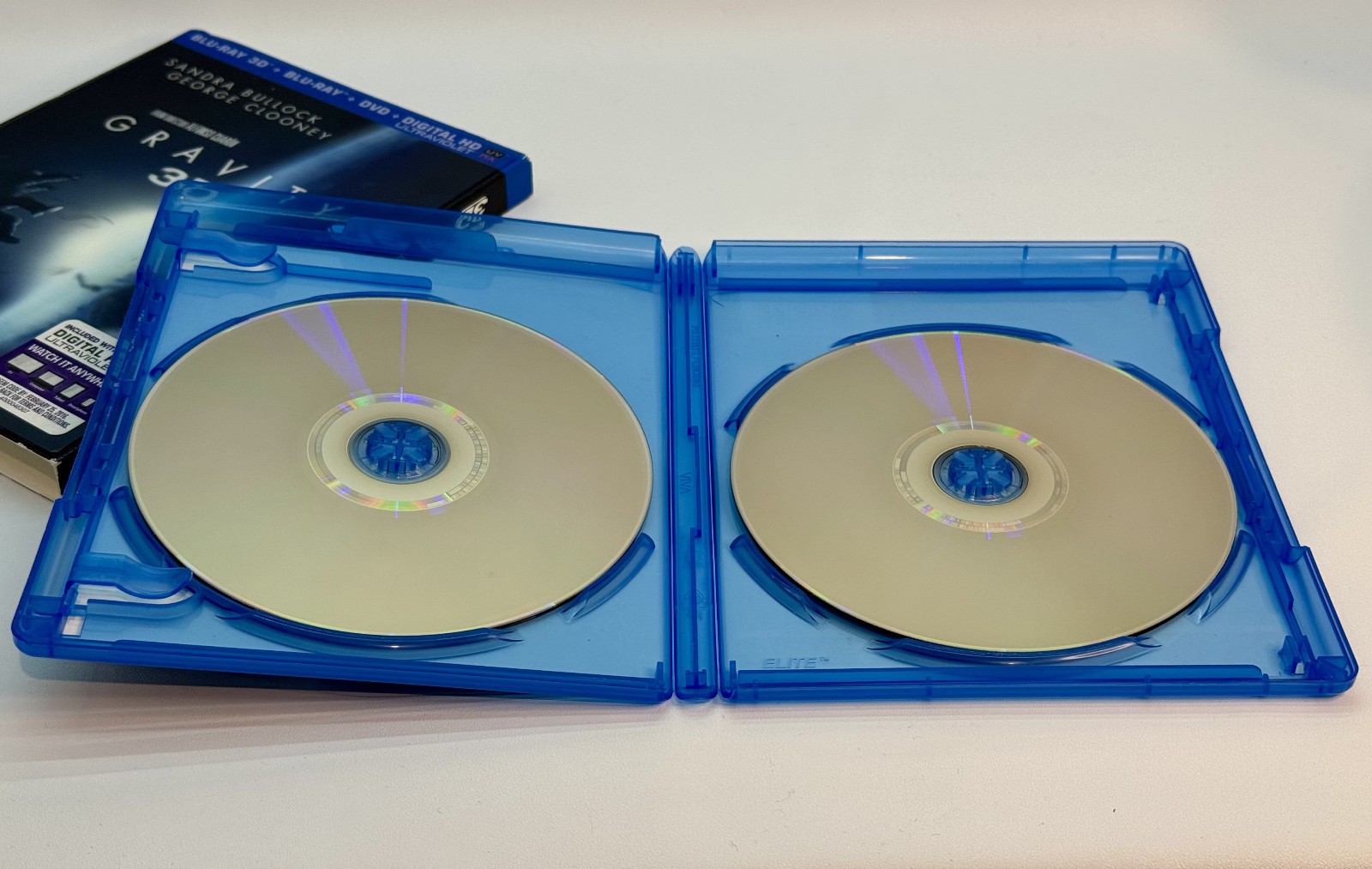 Gravity Movie | Blu-ray 3D + Blu-ray Regular Discs Only