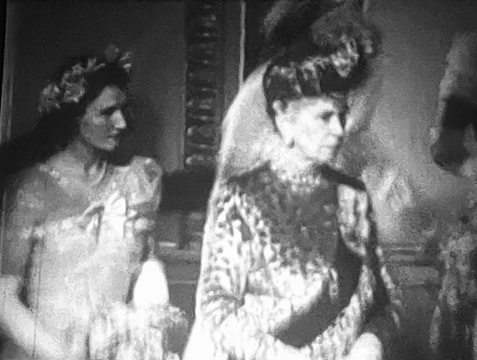 16mm B/W Royal Sound Film: ‘Coronation, Trip to SA, Royal Wedding’ (1947)