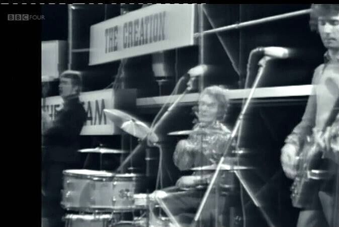 PSYCHEDELIC BRITANNIA dvd-r PAL Soft Machine Beatles Cream Pretty Things Stones