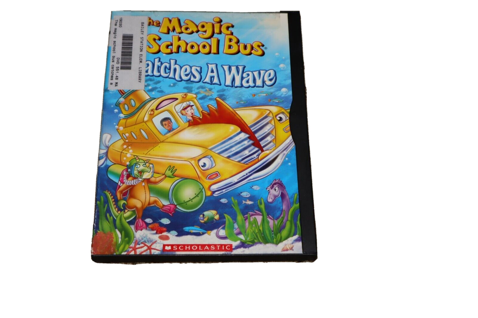 The Magic School Bus – Catches A Wave (2005) For Ages 3 – 8yrs. Approx. 80 mins.