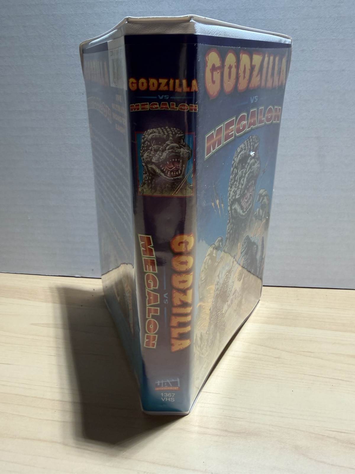 Godzilla vs. Megalon VHS Jun Fukuda, Katsuhiko Sasaki, Kitoyuki Kawase