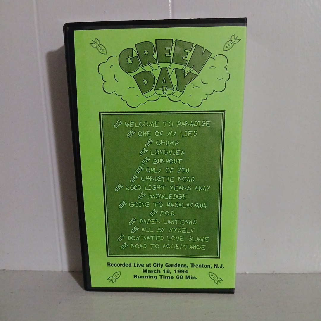 Green Day Punk Face Live Trenton NJ 1994 1990s VHS Punk Rock Concert