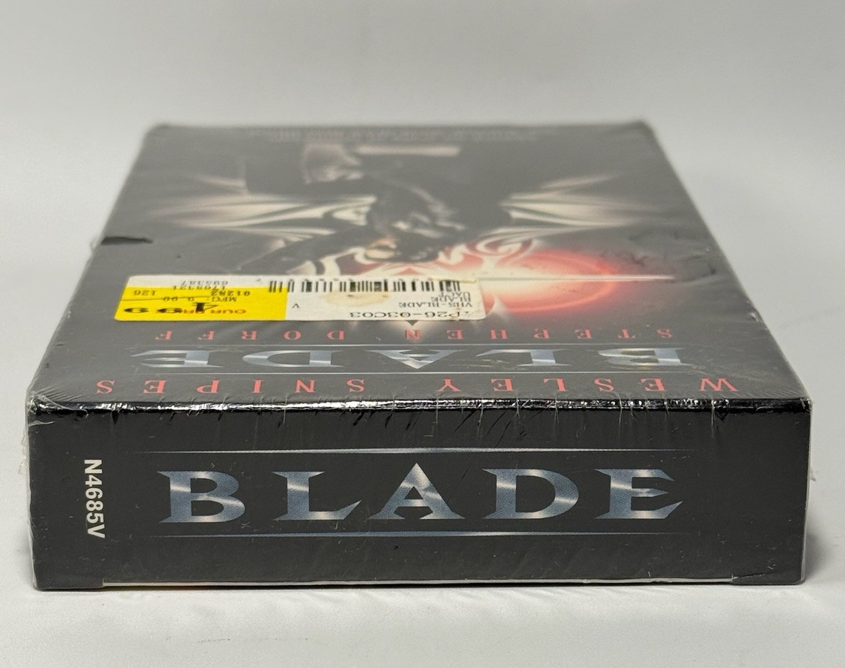 Blade VHS 1998 Sealed Slipcase New Line Release Watermark Price Tag Sticker