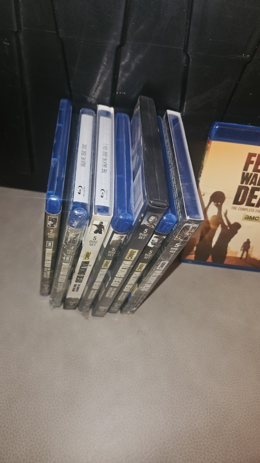 The Walking Dead Seasons 1 2 3 4 5 6 8 + Fear The Walking Dead 1 Bluray Dvd