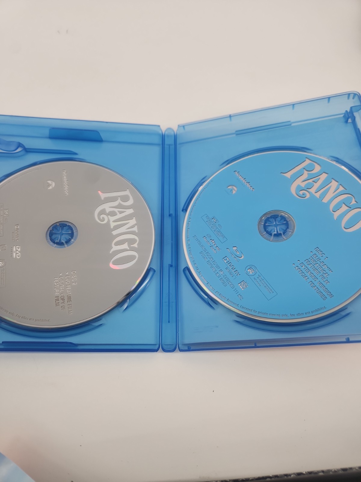 Rango Two-Disc Blu-Ray DVD Combo + Digi Blu-Ray Johnny Depp Rango With Code