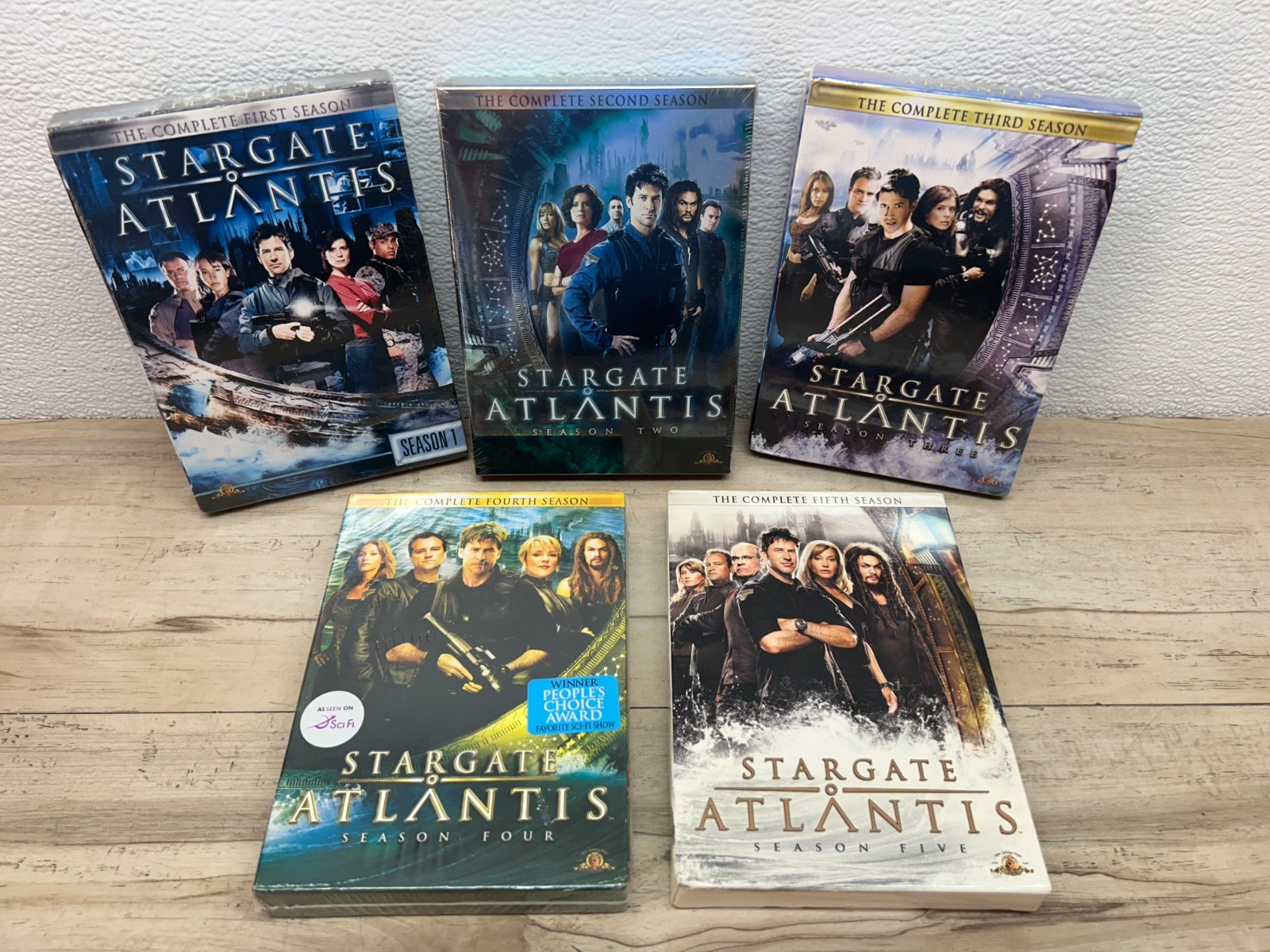 2004 Stargate Atlantis The Complete Series 1-5 Seasons DVD 1,2,3,4 SEALED