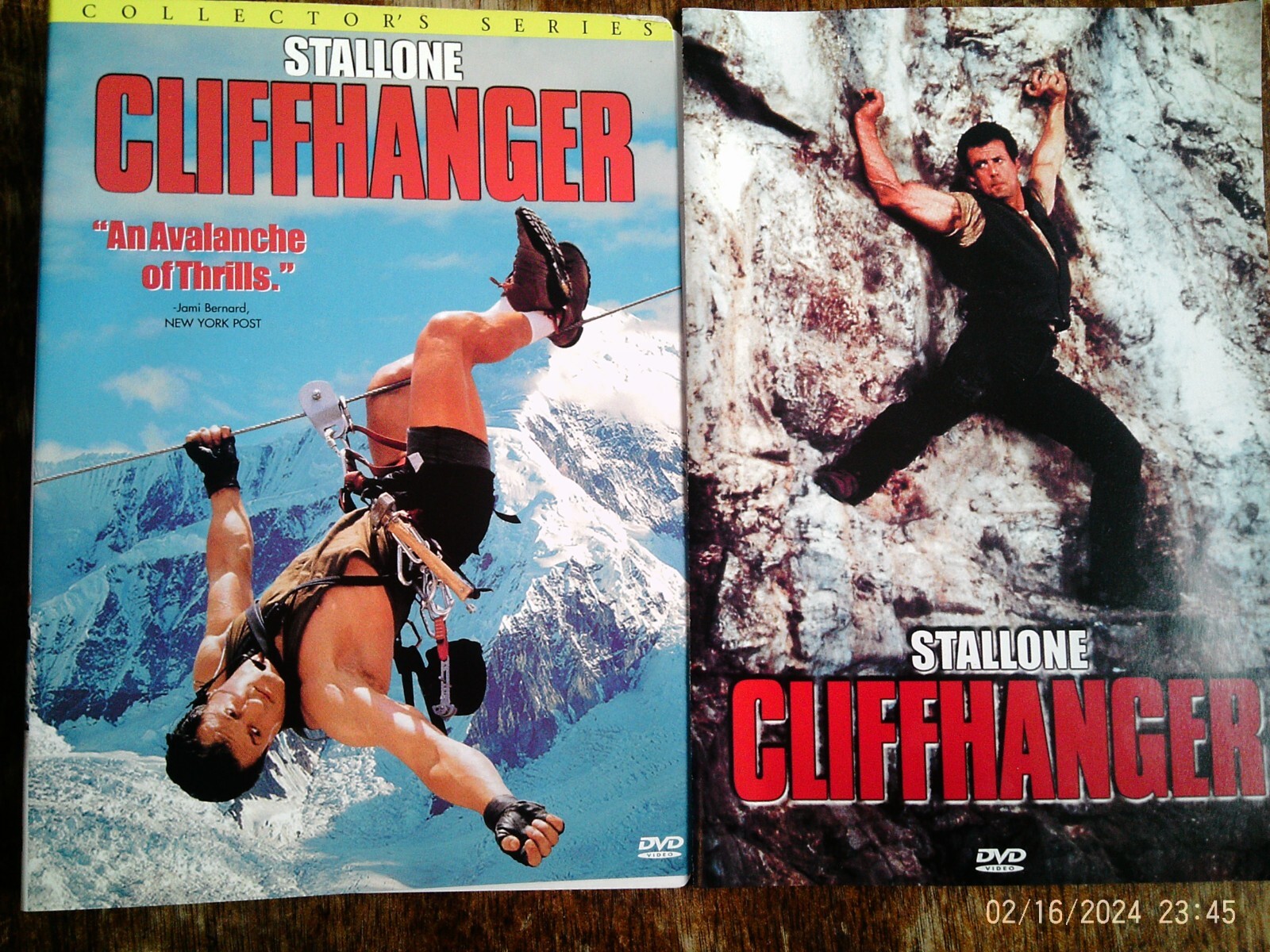 Cliffhanger (DVD) COLLECTIBLE 4-PAGE BOOKLET/INSERT & ARTWORK ONLY *no disc/case