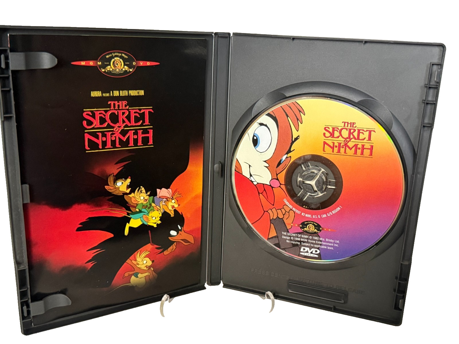 The Secret of NIMH DVD 1982 Don Bluth Animated Classic with 8-Page Booklet MGM