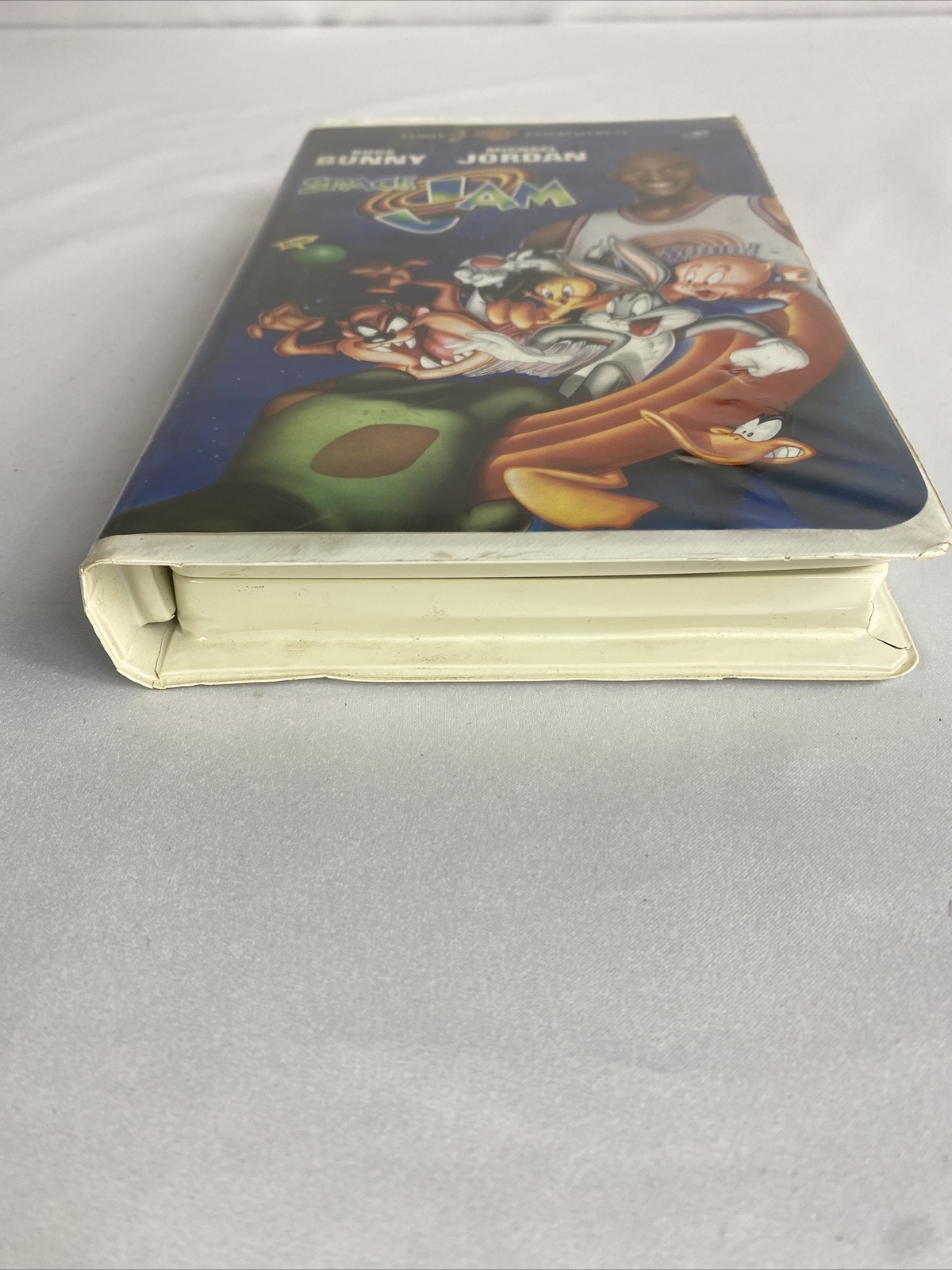 Space Jam (VHS, 1997, Clam Shell): Michael Jordan, Bugs Bunny