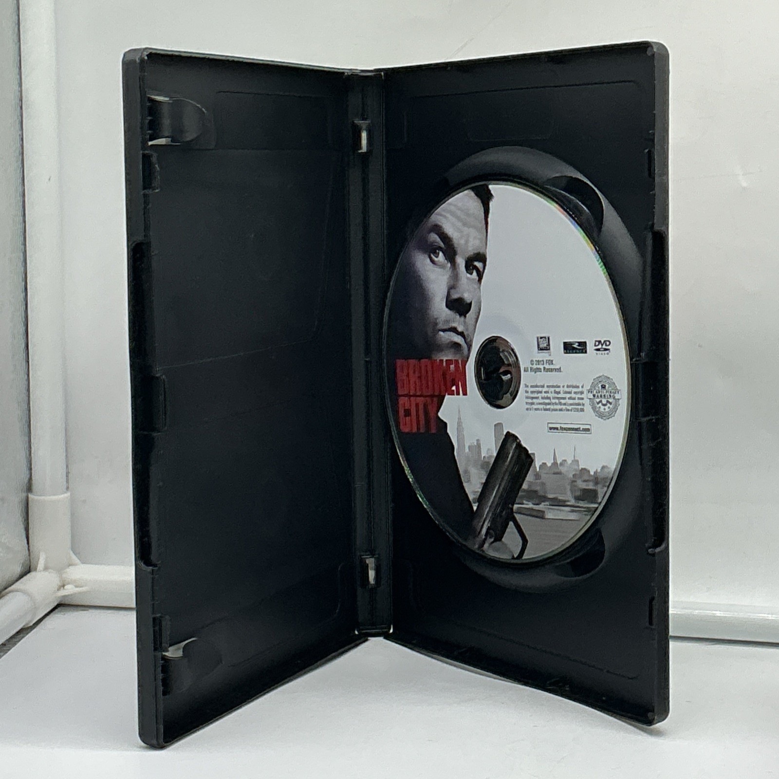 DVD Lot of 10: Hitman’s Wife’s Bodyguard, G. I. Joe, Takers, Red 2, Limitless +5
