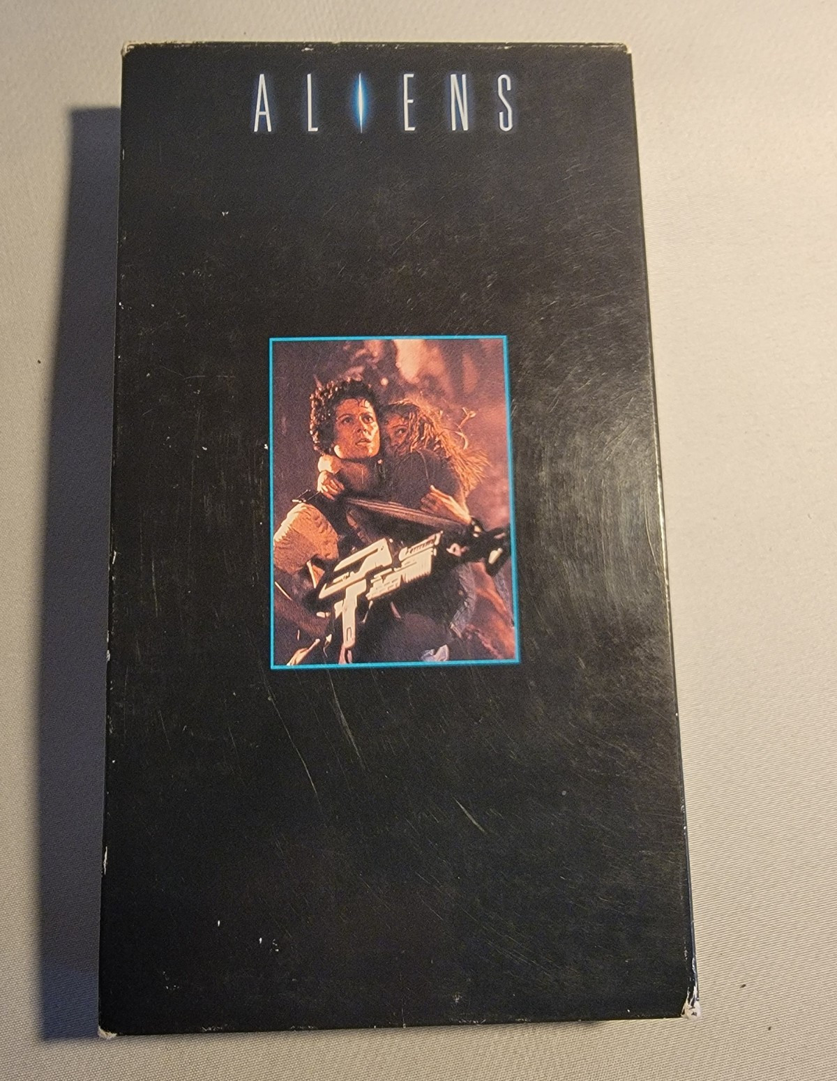 Aliens VHS 20th Century Fox 1986 Hi-Fi Stereo Closed Captioned R Cameron