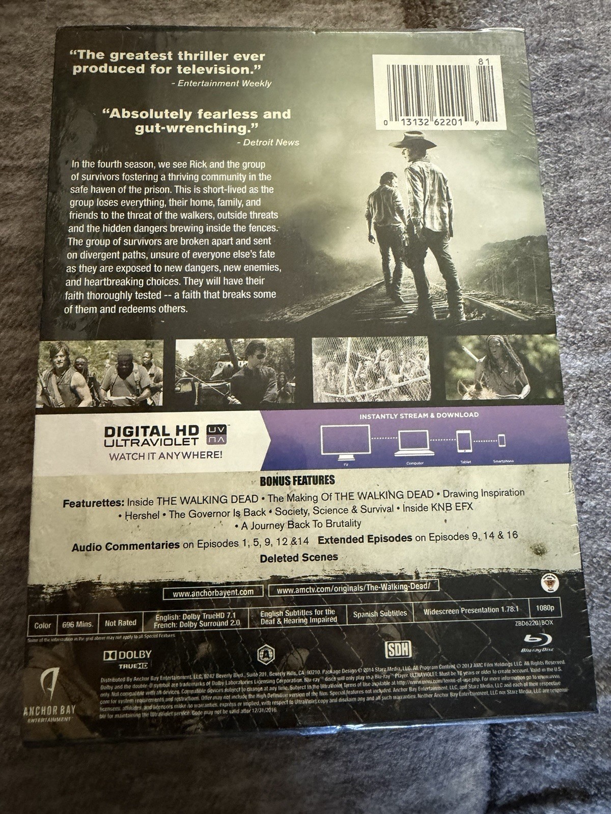 The Walking Dead Complete 4th Season W/Georgia Prison Key (Blu Ray)