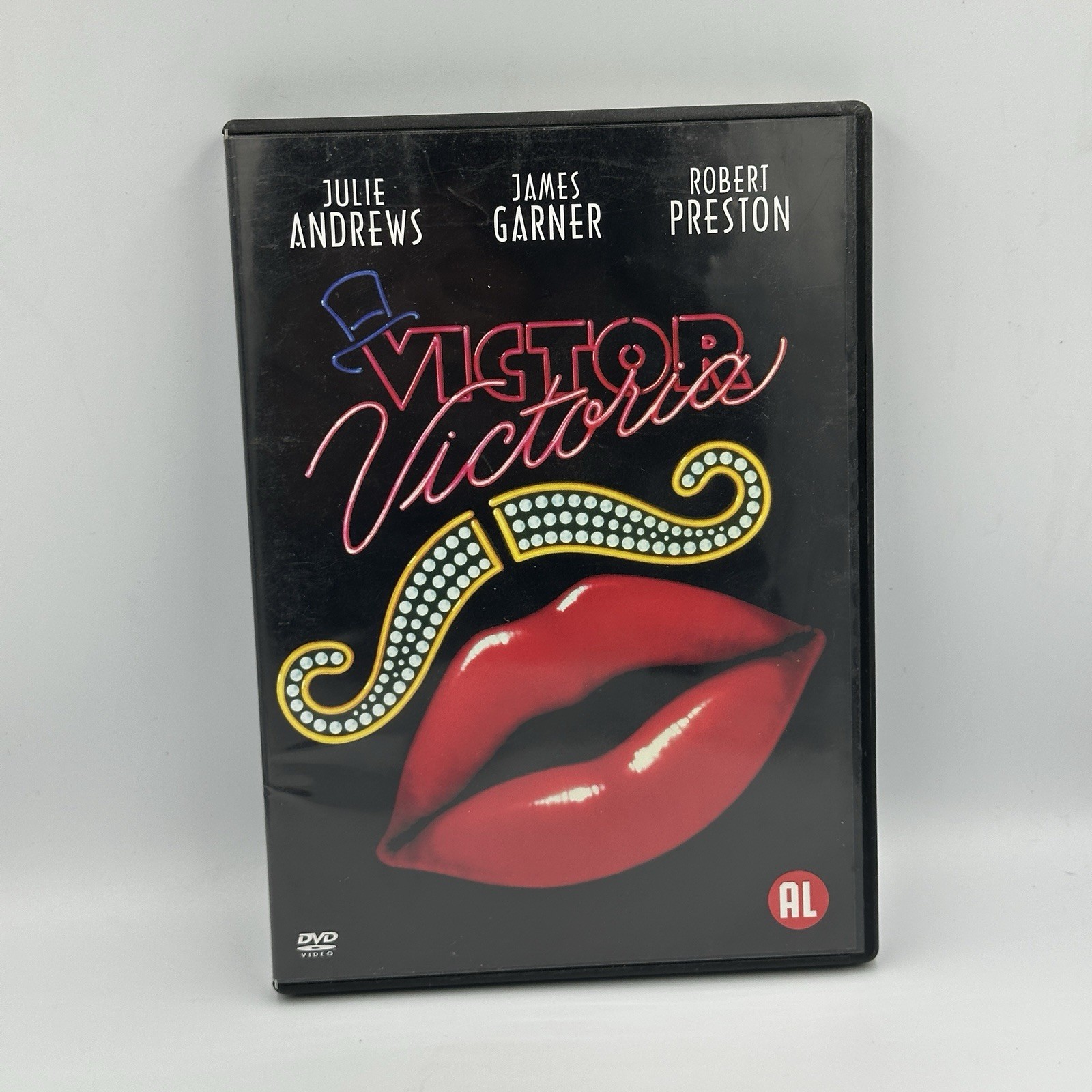 Victor Victoria (DVD, 2002) Staring Julie Andrews DUTCH IMPORT (FREE SHIPPING)