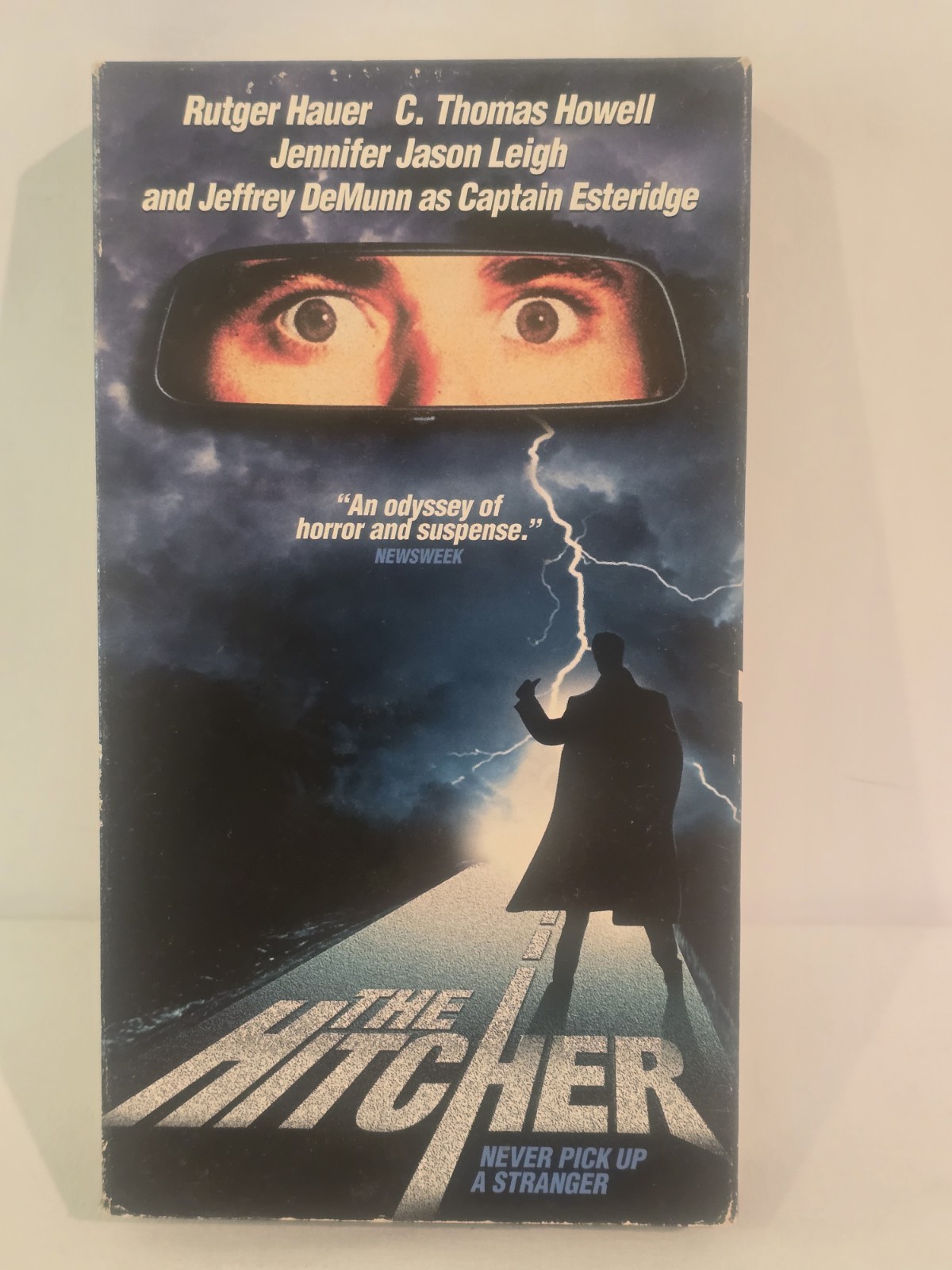 The Hitcher VHS Horror Suspense Thriller Rutger Hauer HBO Video Slipcase Tested