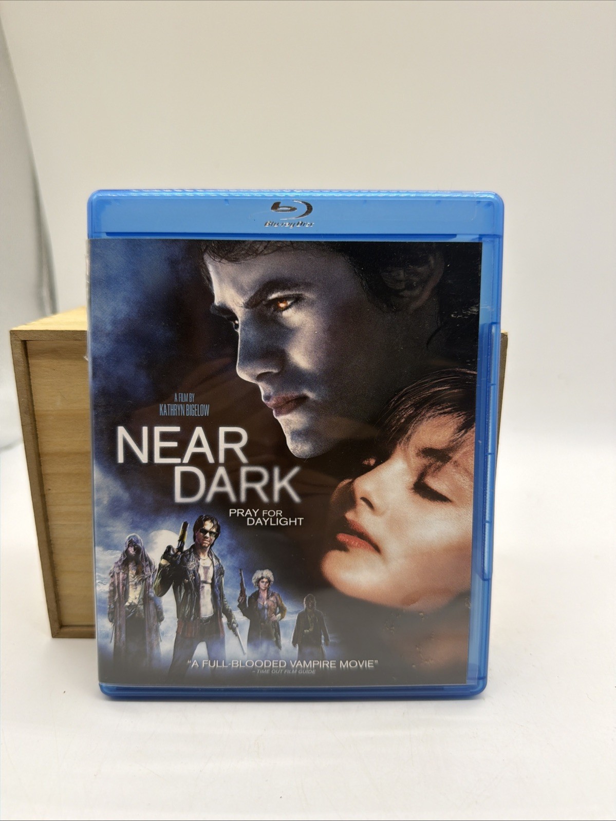 Near Dark (Blu-ray, 1987) Lance Henriksen, Bill Paxton Horror OOP Very Rare