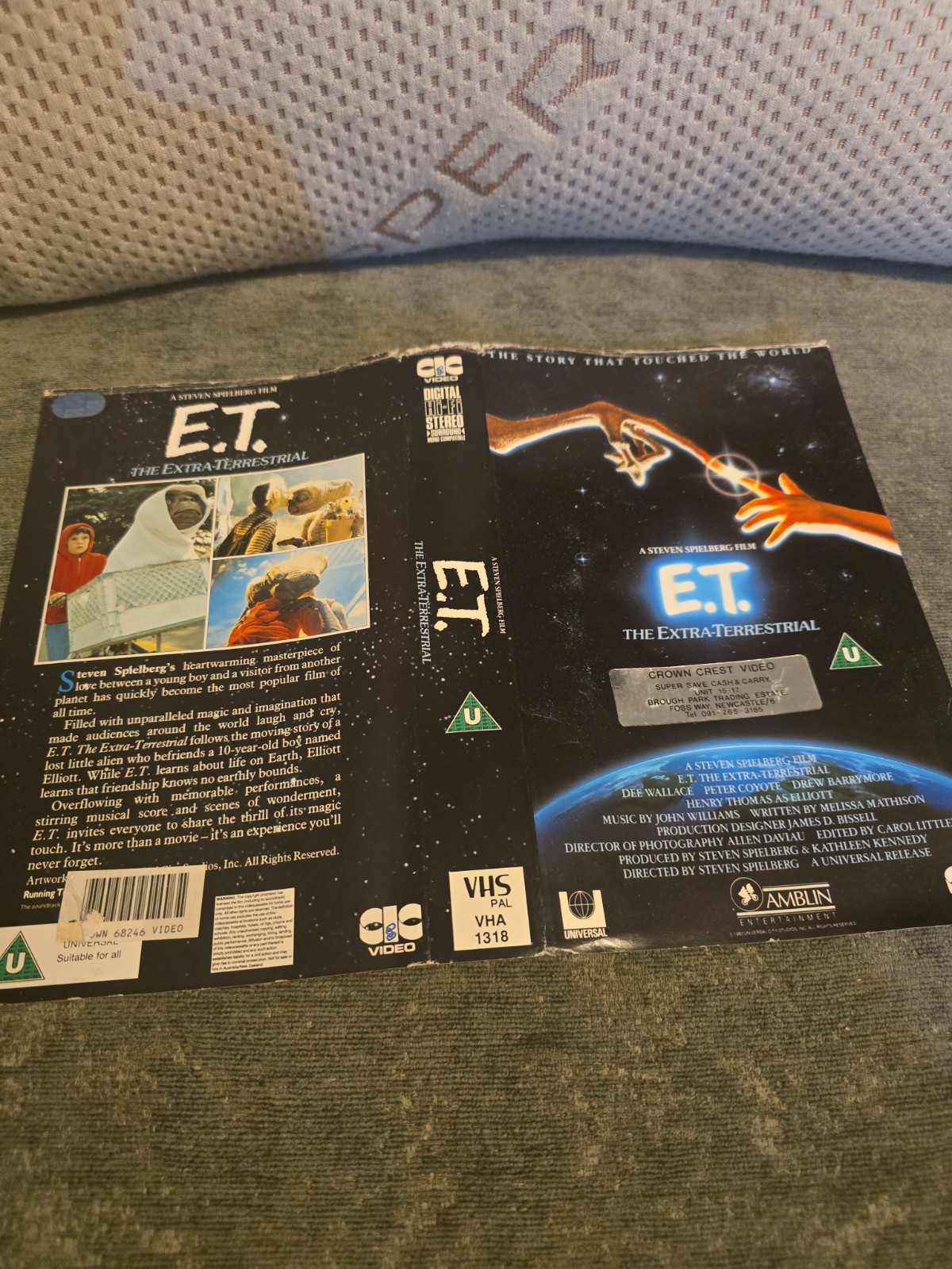 Original Pre Cert Vhs Sleeve Cover Only ET CIC Video