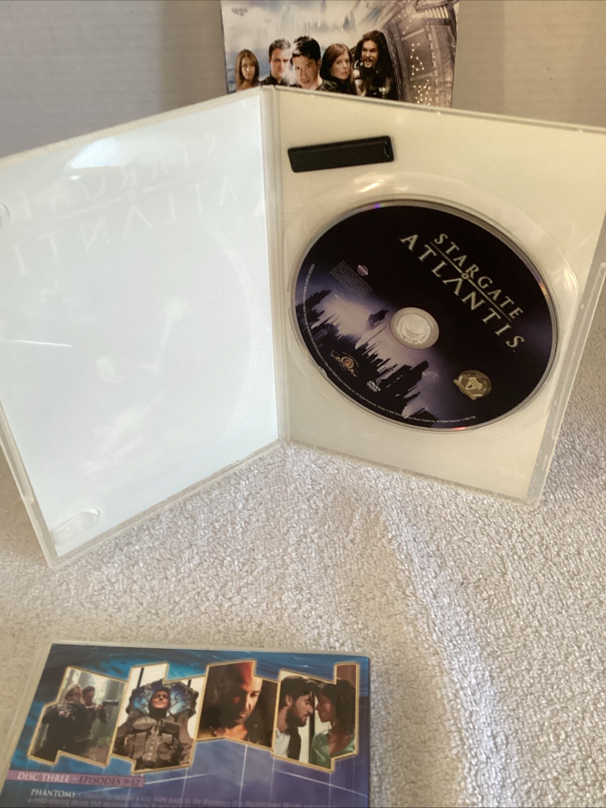 Stargate Atlantis 5-Disk Box Sets Seasons 1, 2, & 3. Cult Classic.