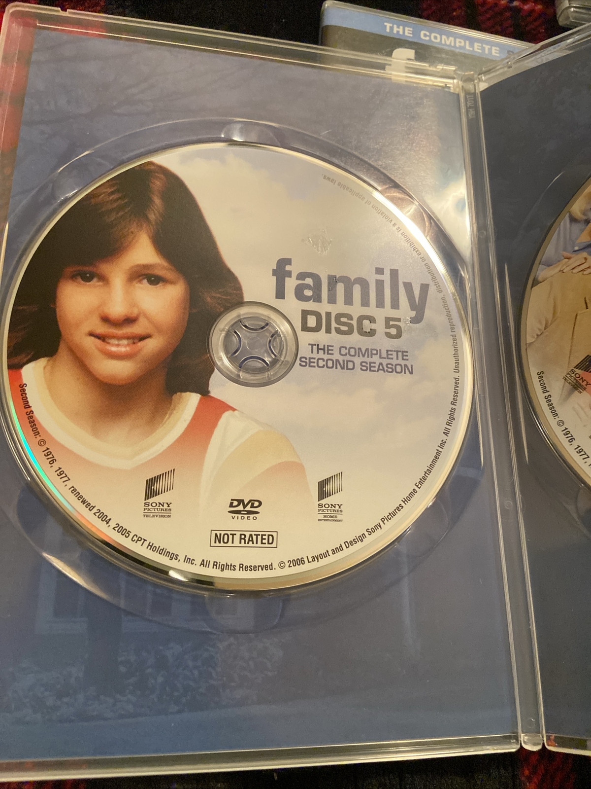 The Family – The Complete First & Second Seasons DVD 2006 6-Disc Set 70s Sitcom