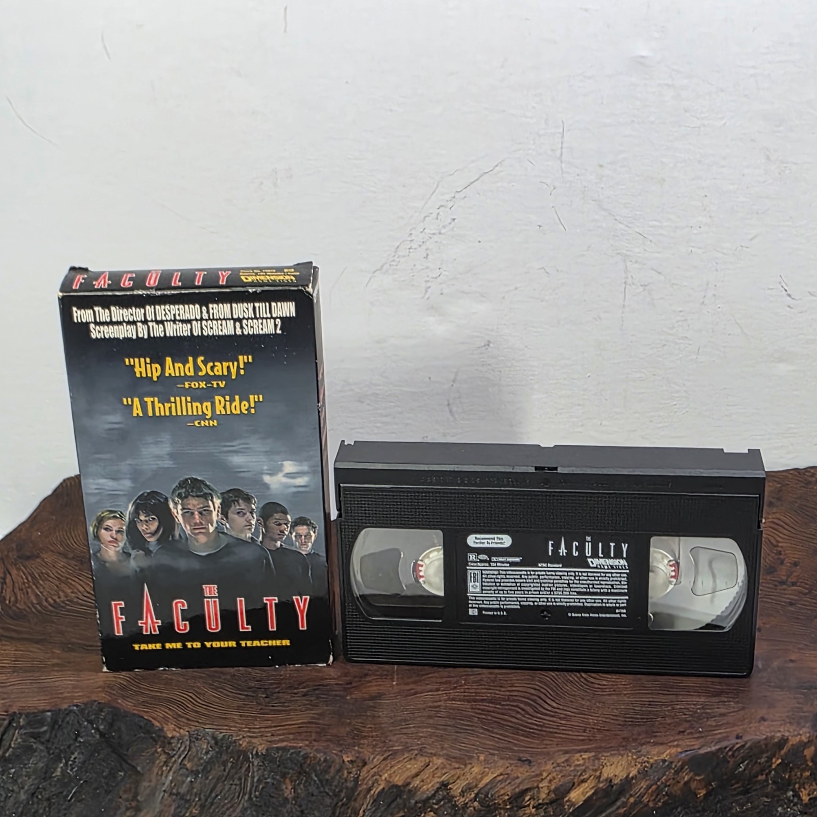 The Faculty (VHS, 1999) Horror, Mystery, Sci-Fi, Josh Hartnett, Elijah Wood