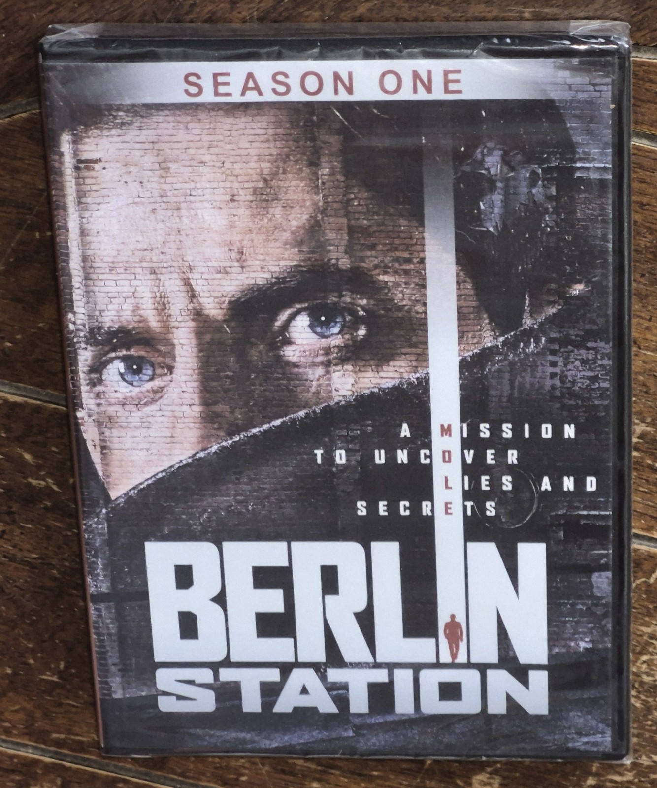 Berlin Station: Season One [CC] (3-DVD, 2021, Widescreen)