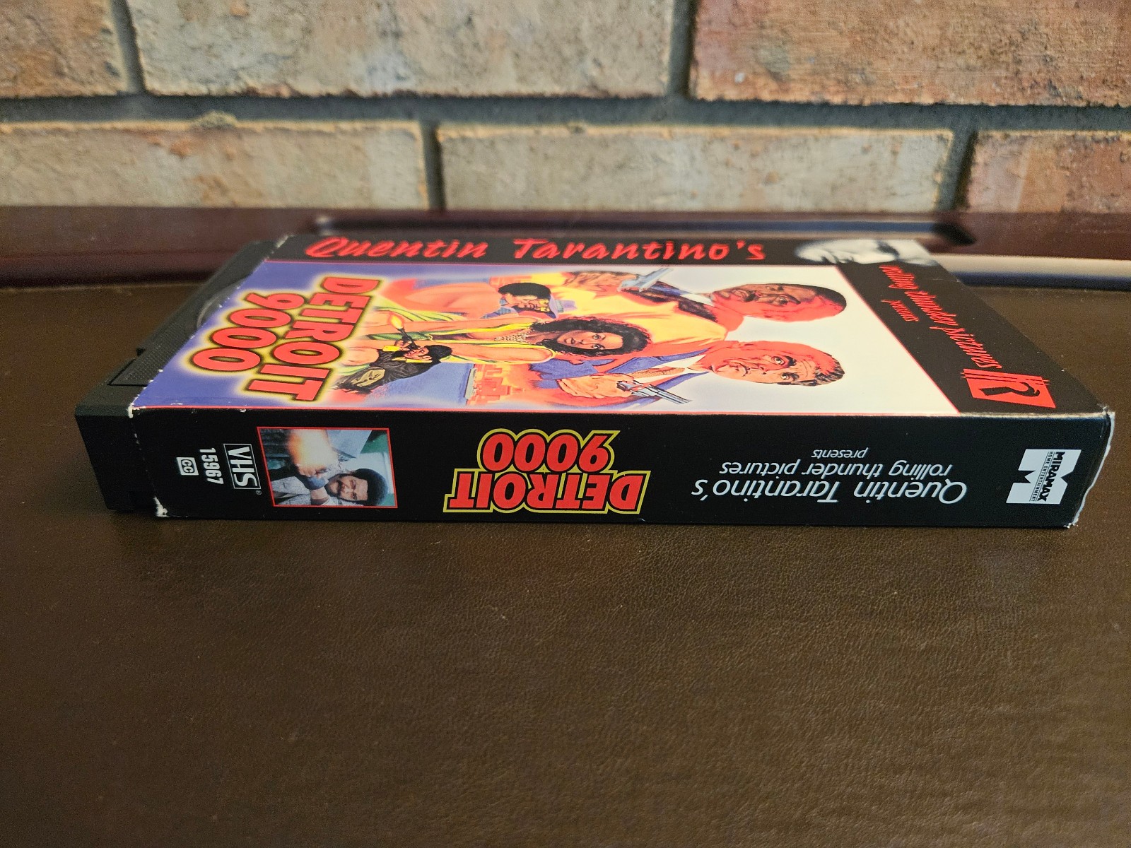 Detroit 9000 – VHS – TESTED! – R – 107 minutes – Rolling Thunder release
