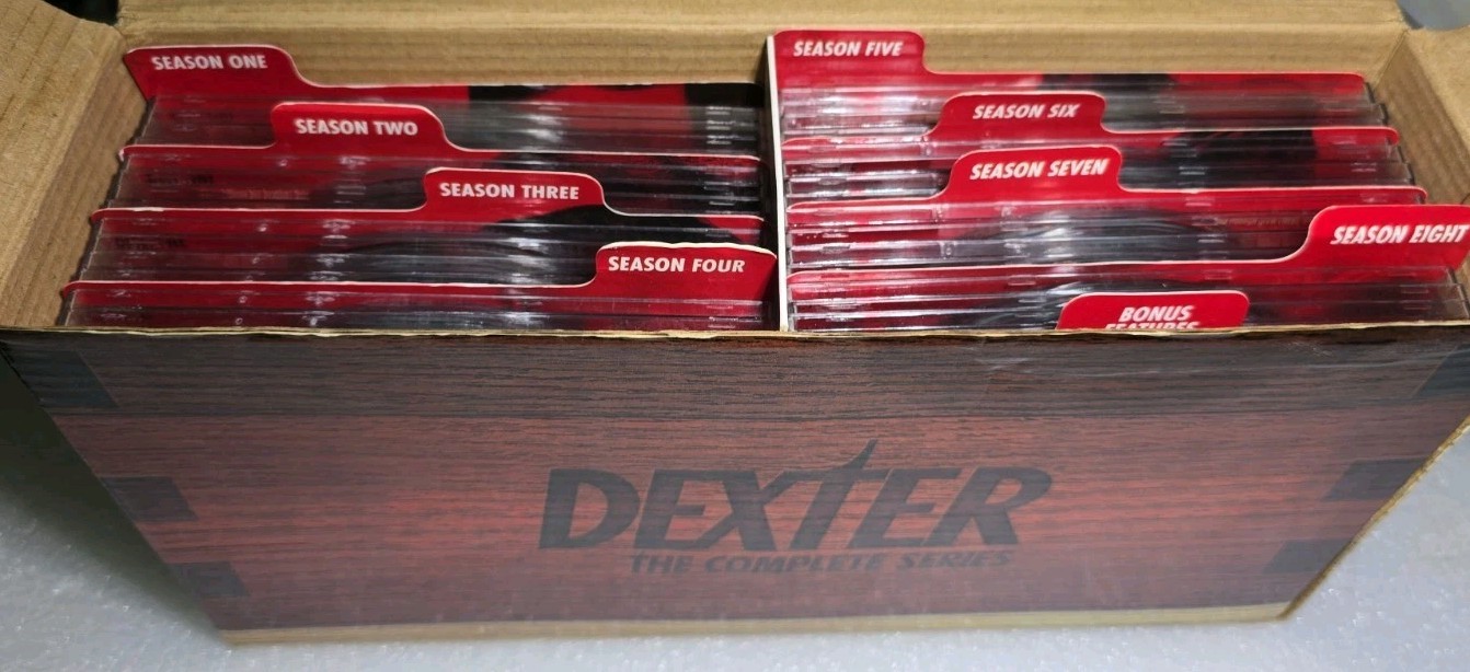 Dexter: The Complete Series – Cardboard Box (DVD, 33-Disc Set)