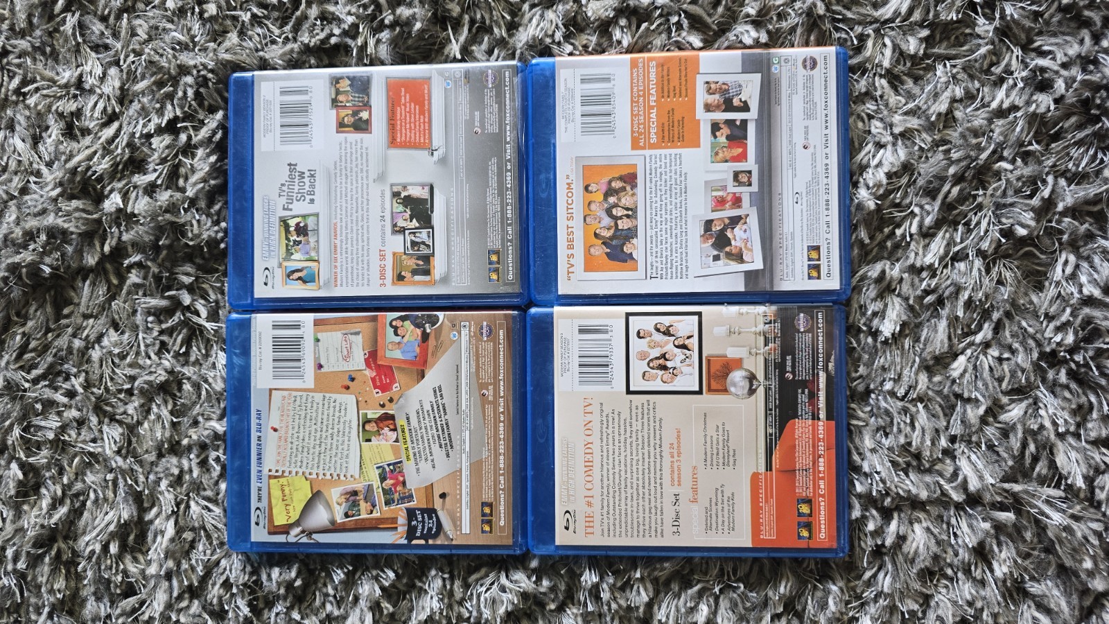 Modern Family DVD Lot Complete Season 1 2 3 4 Comedy TV Show Ed O’Neill Vergara