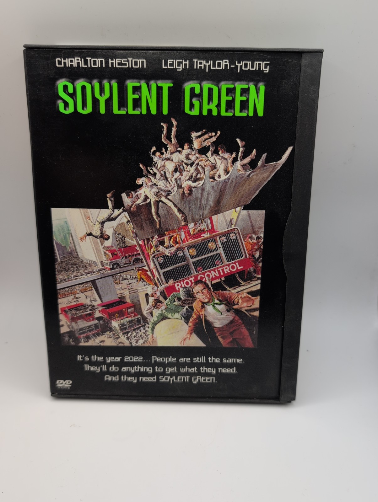 Soylent Green (DVD, 1973, Snap Case) Charlton Heston, Leigh Taylor-Young