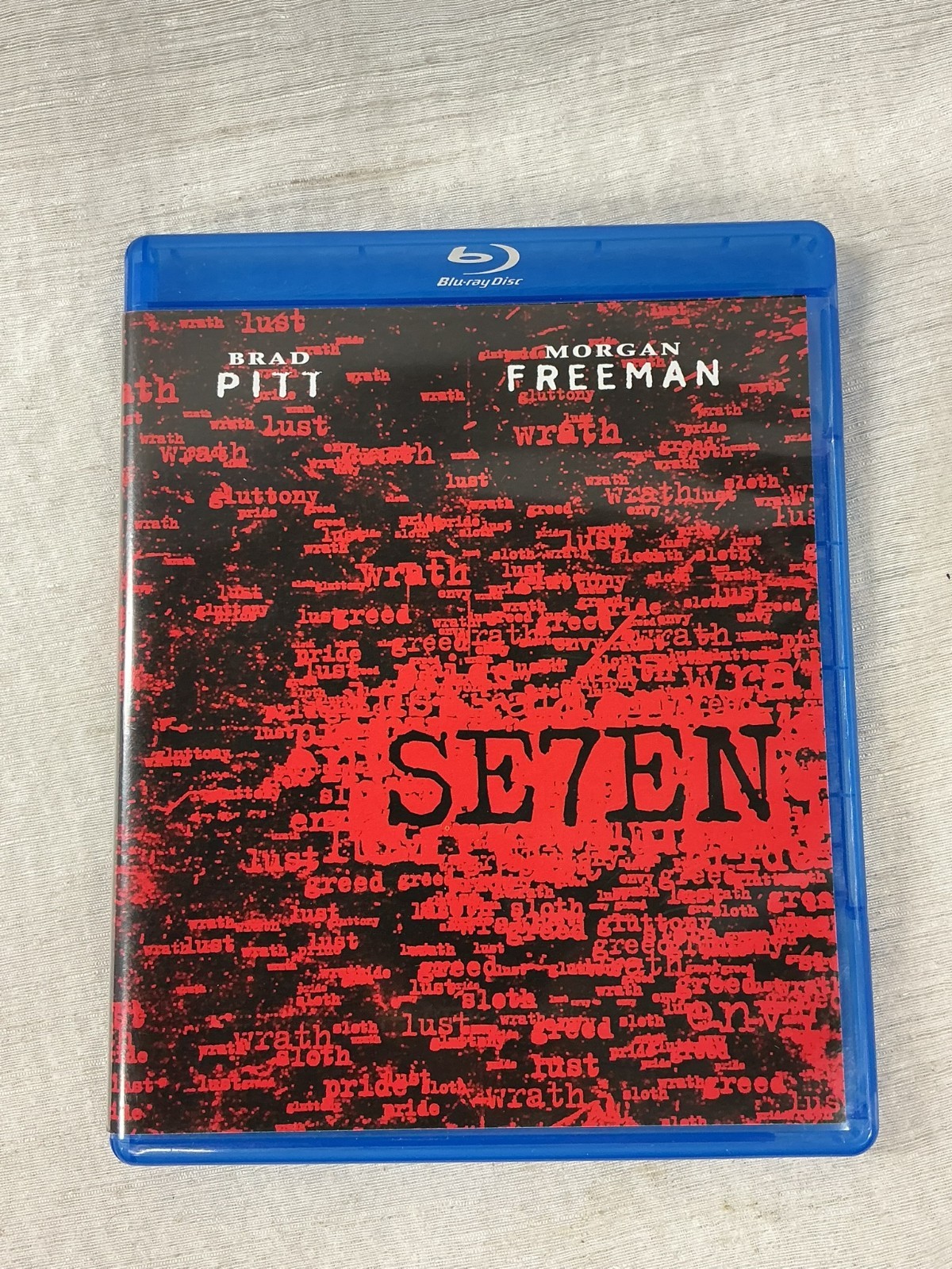 Seven (Blu-ray, 1995) Se7en Brad Pitt Morgan Freeman Free Shipping!