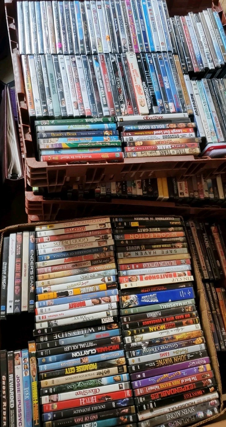 12000 Pieces Media Dvd Mixed Bulk Wholesale Lot…2K TV SERIES/SHOWS~10k Dvds!!