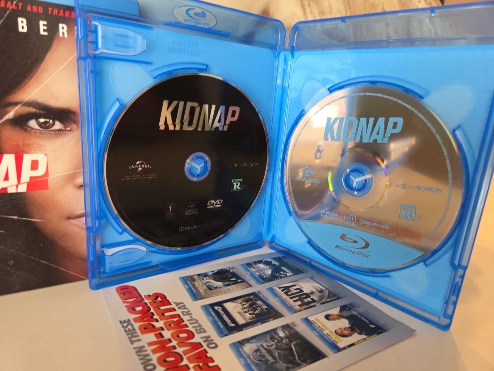 Kidnap (Blu-ray + DVD + Slipcover, 2017 Halle Berry