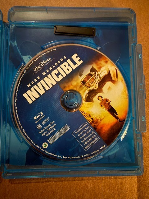 INVINCIBLE BLU-RAY MARK WAHLBERG WALT DISNEY TRUE STORY