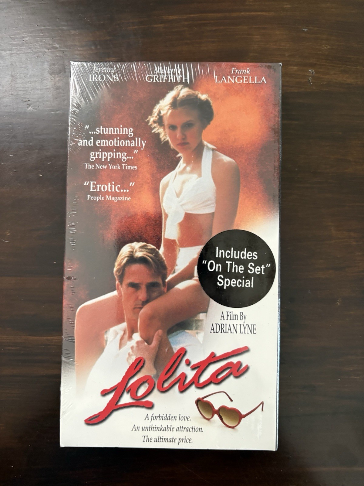 Lolita VHS Adrian Lyne Jeremy Irons Melanie Griffith Dominique Swain SEALED