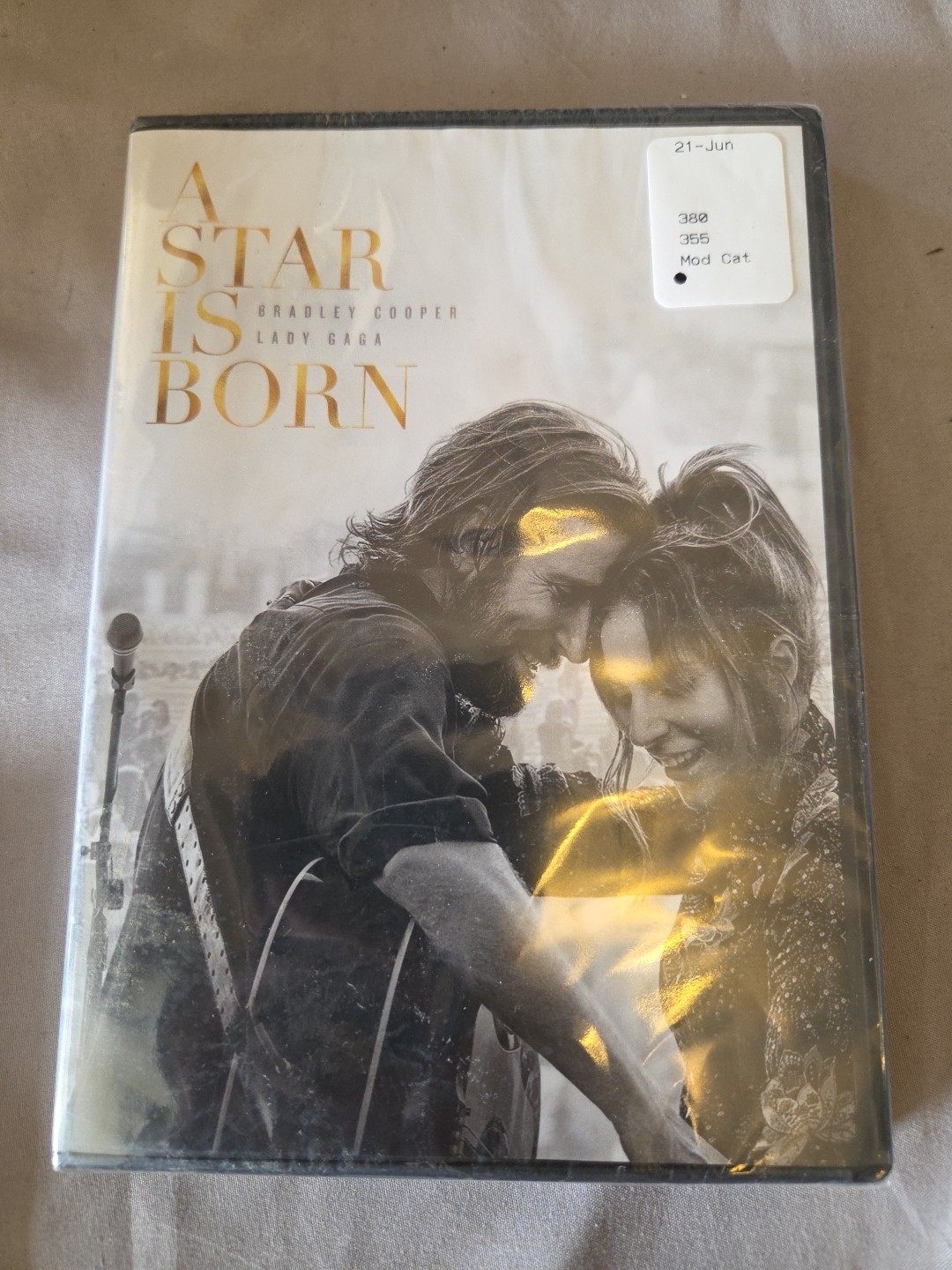 A Star Is Born (DVD, 2018) Sealed
