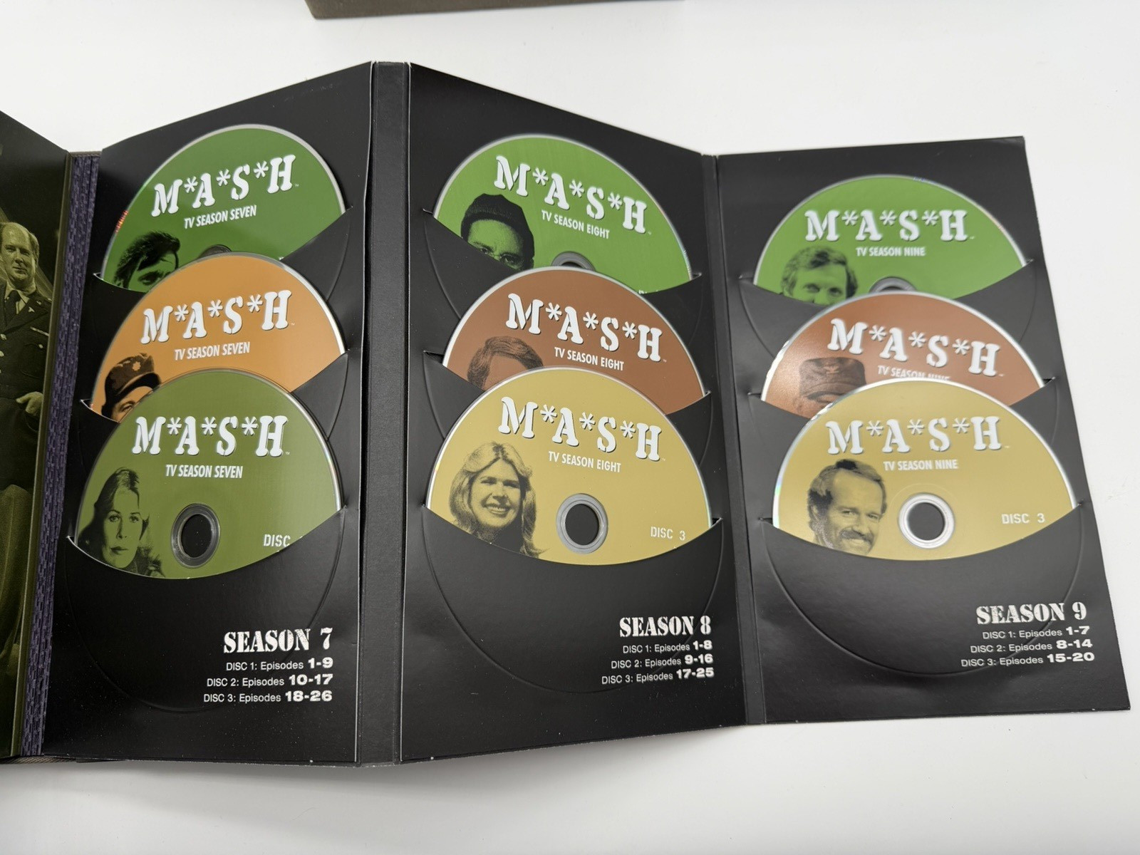 TV SERIES – Mash The Martinis & Medicine Collection – Complete 11 Season 36 Disc
