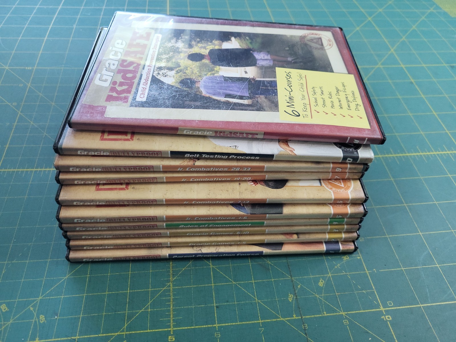 Gracie Jiu-Jitsu BullyProof 10 DVD Set Lessons W/ Journal (Missing DVD 8) 21-27